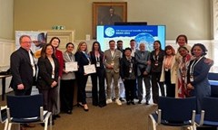 международно-отличие-за-преподавател-от-унсс-на-конференция-в-university-of-oxfo