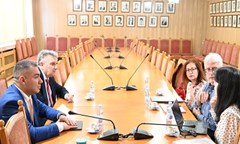 експертна-група-на-оиср-посети-университета-за-междинна-оценка-на-проекти-по-про