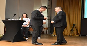 Връчване на знака на Национална универсиада 2022