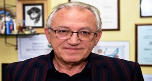 Жива памет / Проф. д.н Марин Паунов