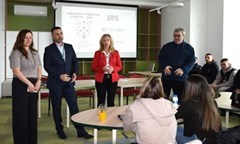 the-unwe-management-department-and-dsk-bank-organized-a-workshop-for-entrepreneu