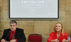 journalist-elena-rozberg-defended-her-doctoral-dissertation-on-eurovision-and-cu