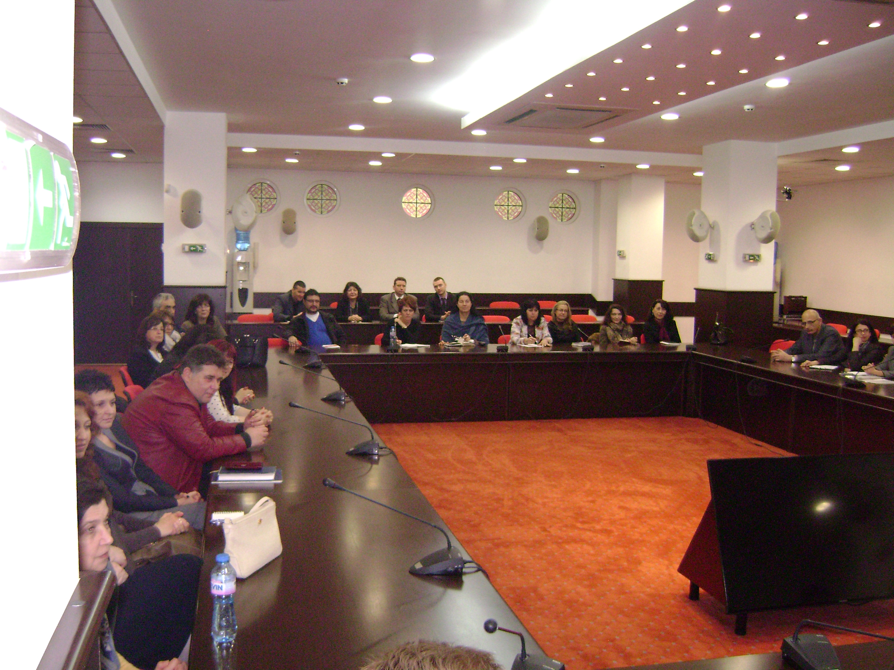 aiub_219c0_7-uchastnici-seminari-2.JPG