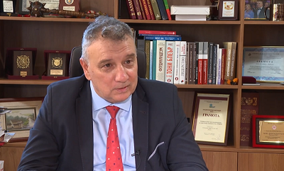 Ректорът проф. д-р Димитър Димитров: По-малко разходи при сметките за ток - УНСС с два фотоволтаични парка на територията си