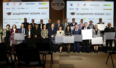 УНСС отново спечели „Академичен Оскар“ за висше училище с най-висока институционална акредитация и затвърди позицията си