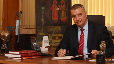 Проф. д-р Димитър Димитров, ректор на УНСС: Университетите се борят за 30 000 кандидати