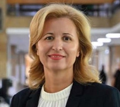 Проф. д-р Цветана Стоянова, зам-ректор: УНСС разкрива 4 припознати от бизнеса специалности, включително киберсигурност и информатика за педагози