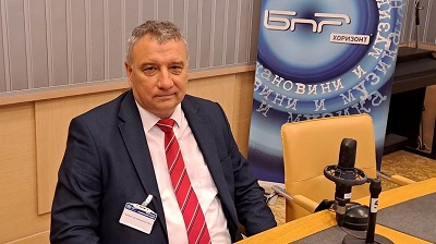Ректорът на УНСС проф. д-р Димитър Димитров : Бройките за държавна поръчка и начинът на прием остават същите