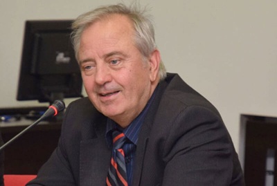 Проф. д-р Георги Янков, УНСС, представя две нови книги в Хасково