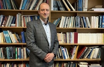 Доц. д-р Николай Драгомиров, УНСС: Учим студентите как етично да използват AI