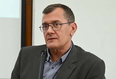 Проф. д.н. Пенчо Пенчев, УНСС, със статия „Пътят на парите по нашите земи“ в декемврийския брой на списание ЛИК