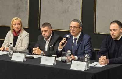 Проф. д-р Мариана Янева, проф. Елинита Великова и екип от катедра "Икономика на туризма" на УНСС взеха участие в кръгла маса за бъдещето на туризма 