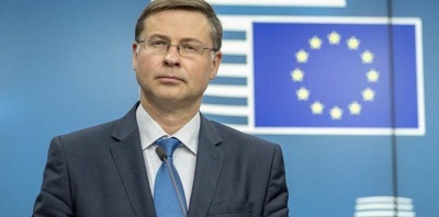 Валдис Домбровскис ще бъде удостоен с почетното звание "Доктор хонорис кауза" на УНСС
