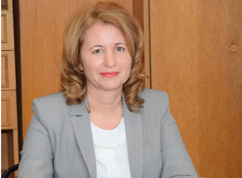 Проф. Цветана Стоянова, зам.-ректор на УНСС: "Моята професия, моето бъдеще" е възможност за изява на студентите
