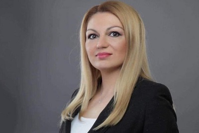 Новият заместник-министър на земеделието и храните д-р Лозана Василева е придобила научната си степен в УНСС